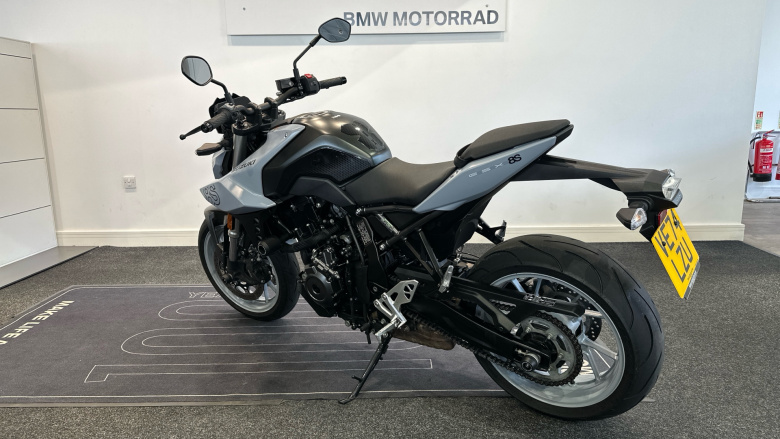 Suzuki Gsx-S GSX800RQM4 (24MY)